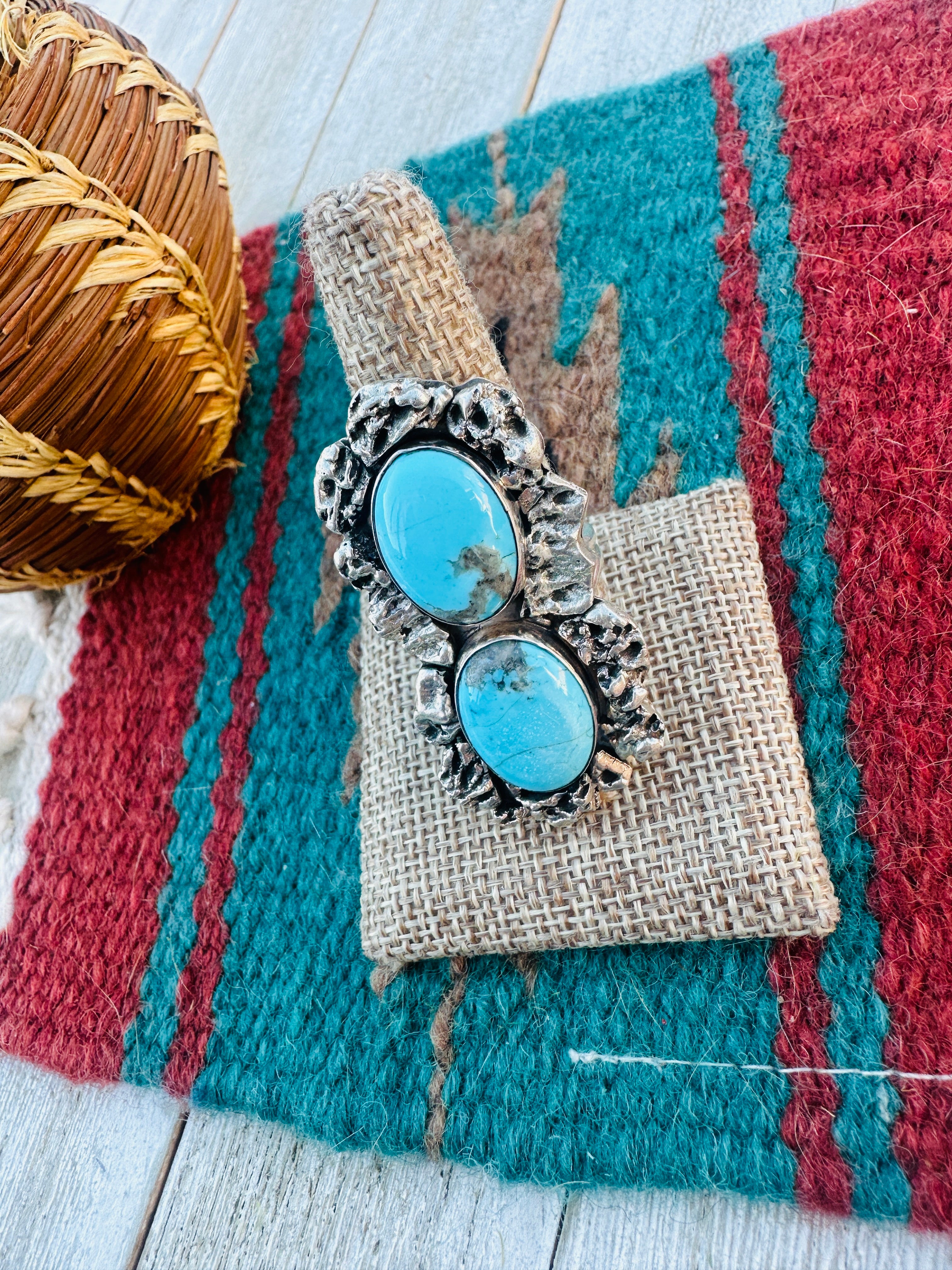 Old Pawn Handcrafted Turquoise & Sterling Silver Ring Size 10