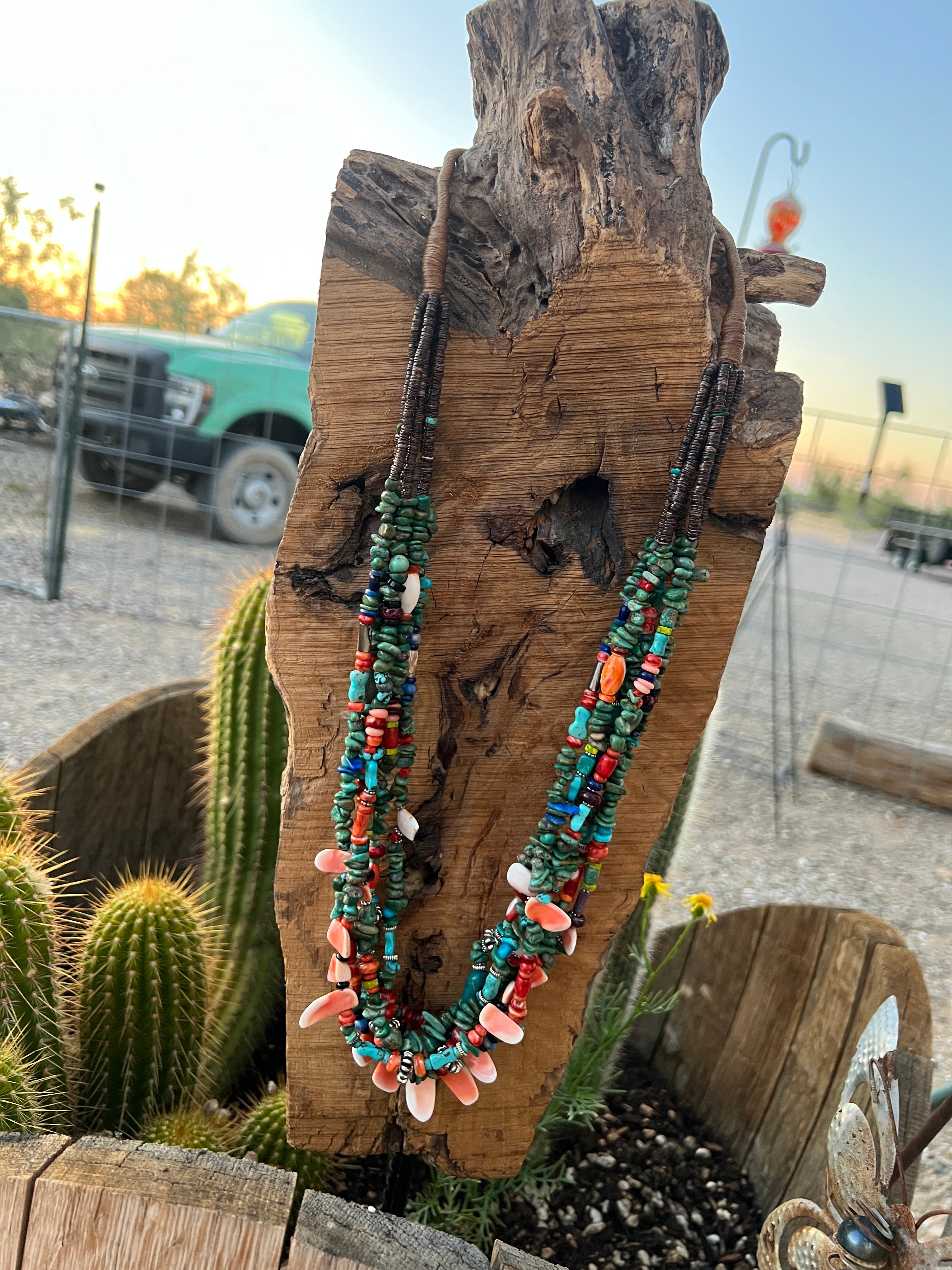 Gorgeous Santo Domingo Made Six Strand Turquoise and Spiny Oyster Beaded Squaw Wrap Necklace, Green