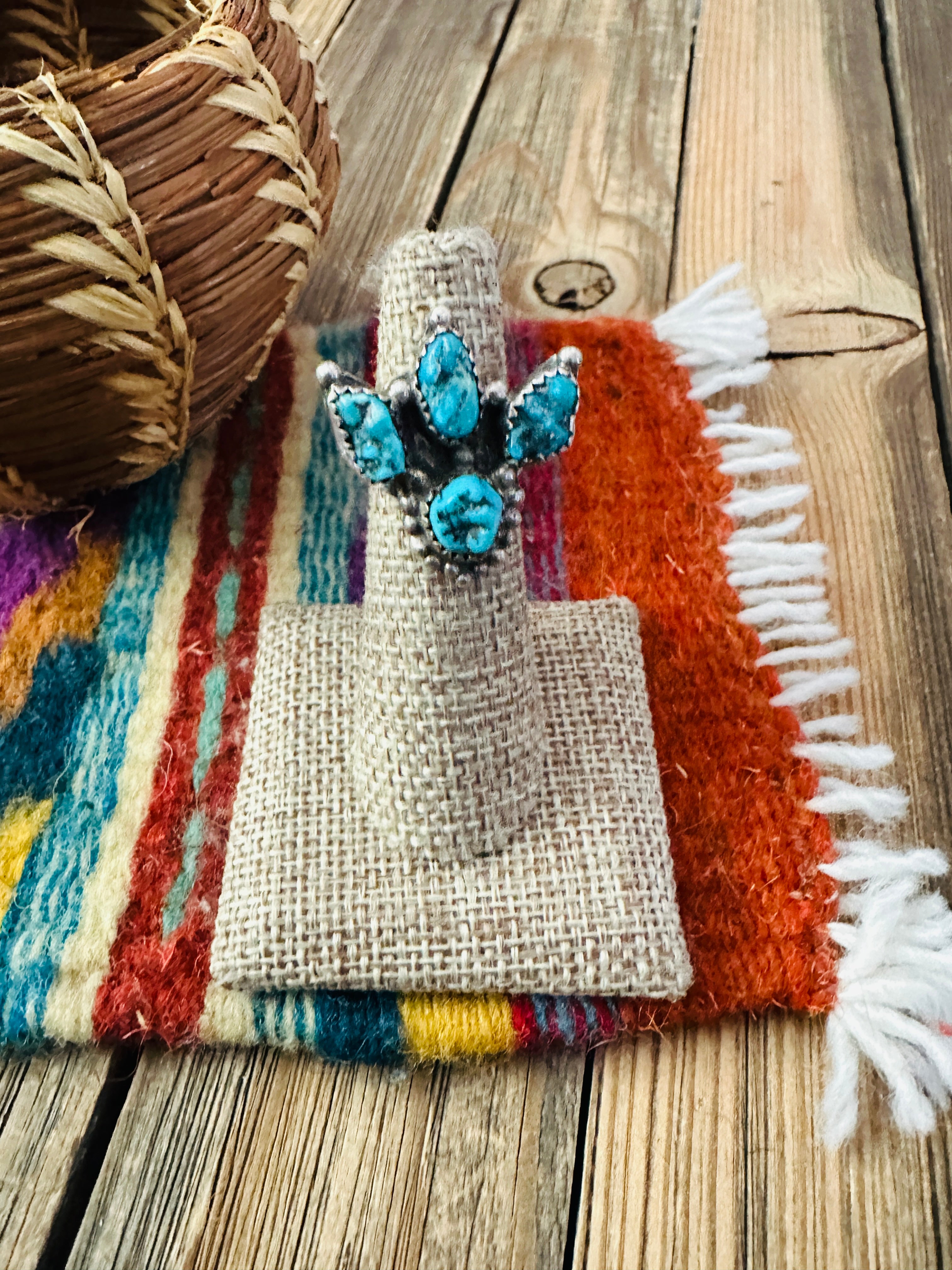 Old Pawn Handcrafted Turquoise & Sterling Silver Ring Size 5.5