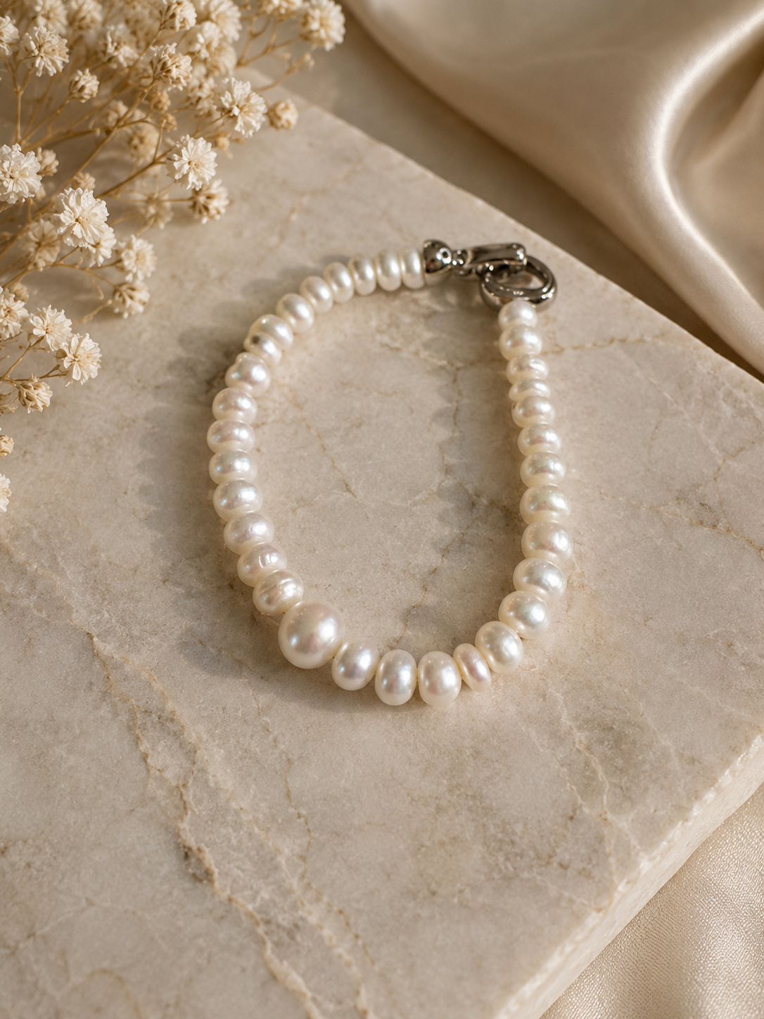 Pearl Beaded Bracelet