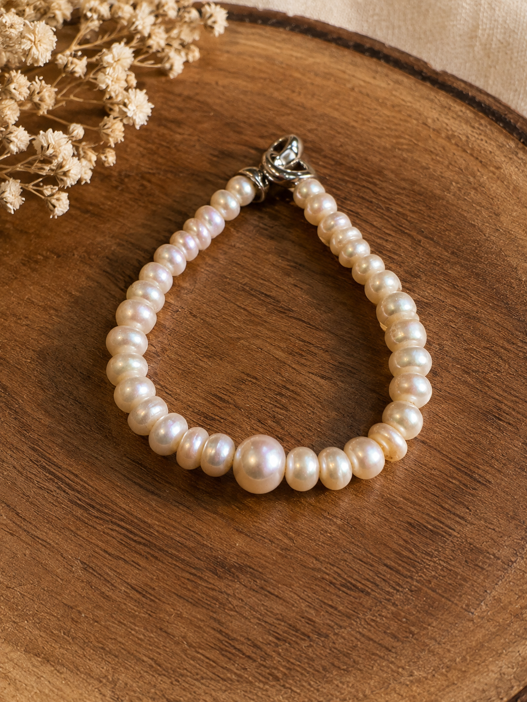 Pearl Beaded Bracelet