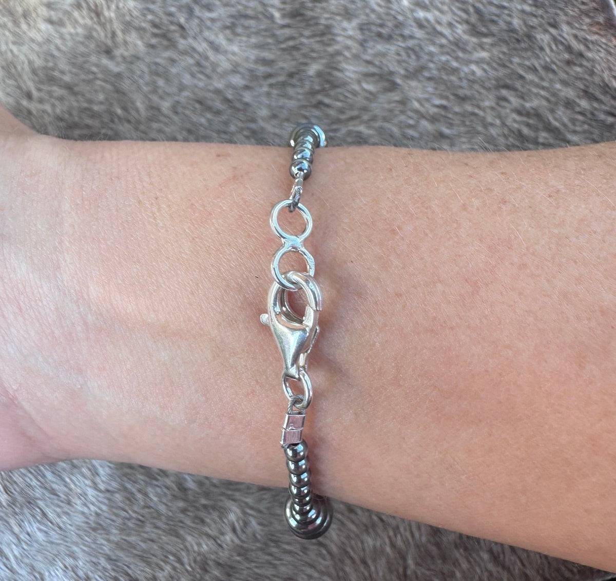 Handcrafted Sterling Silver Pearl 3-8mm Rondelle Beaded Bracelet 7.5"