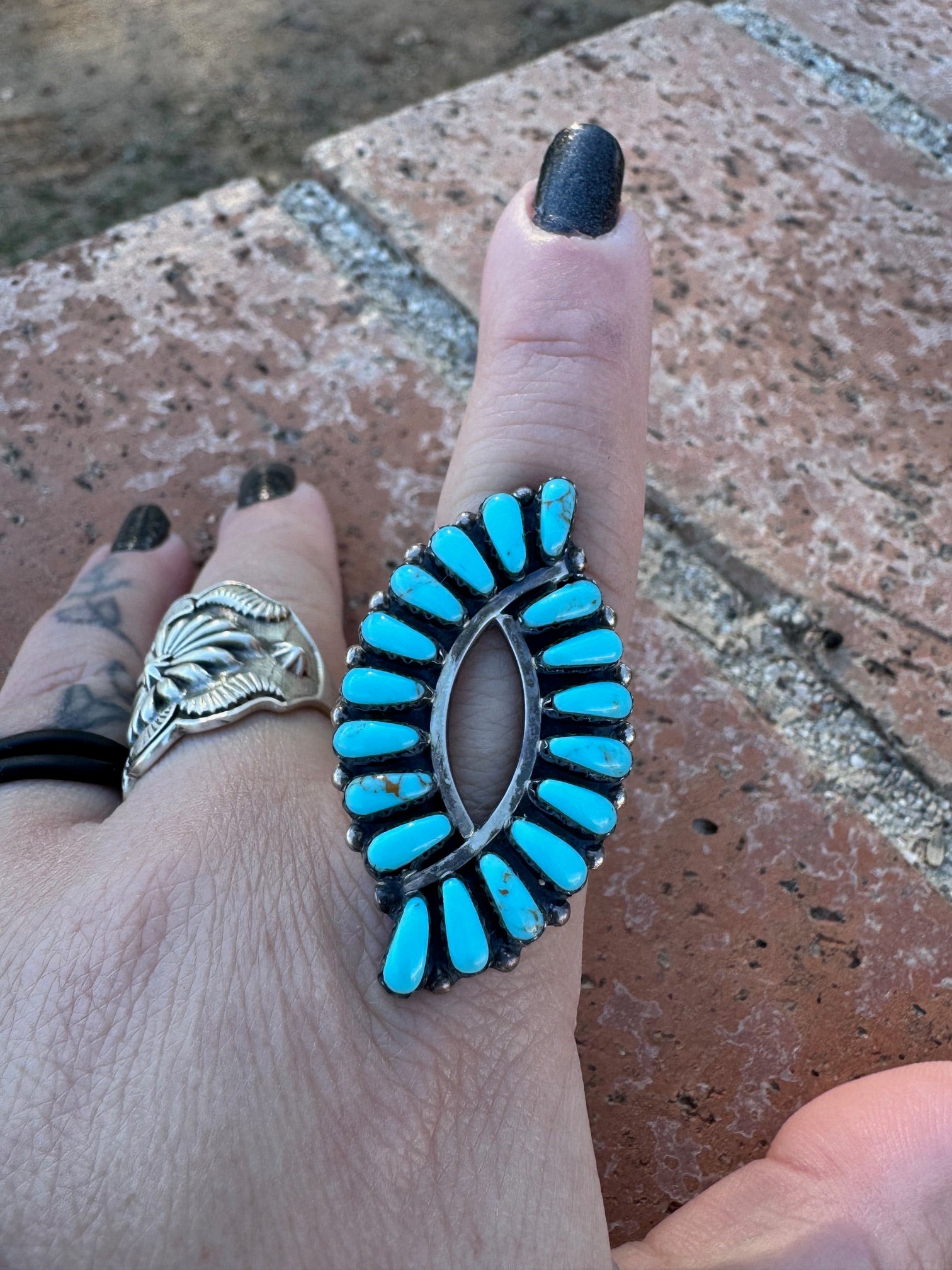 Handcrafted Natural Kingman Turquoise & Sterling Silver Fish Tail Design Ring