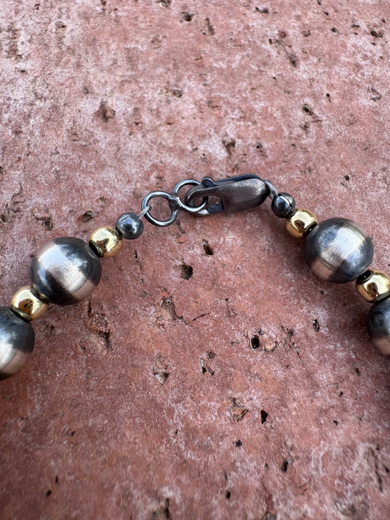 Handcrafted Patterned Gold Overlay & Sterling Silver Pearl 4-8mm Beaded Bracelet 7.5"