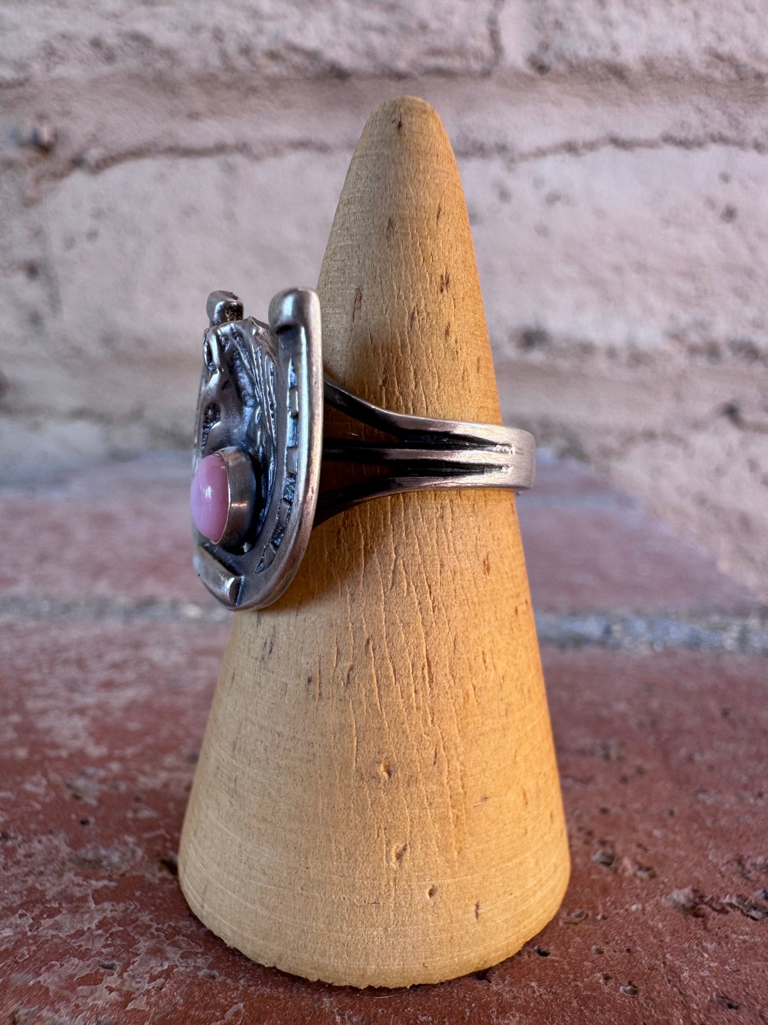 Handcrafted Pink Conch Sterling Silver Horseshoe Ring
