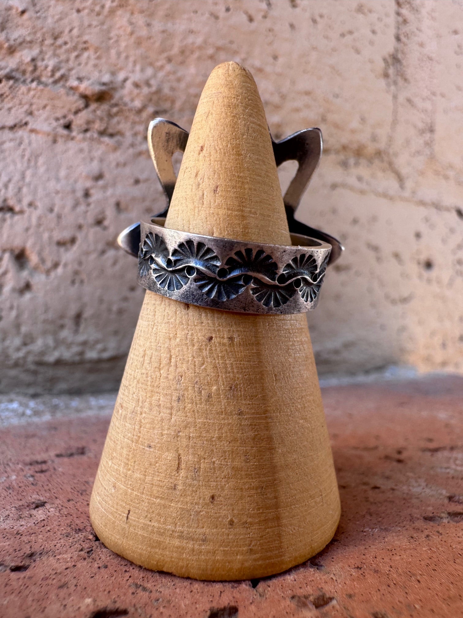 Handcrafted Queen Pink Conch & Sterling Silver Adjustable Flower Ring by Kevin Billah