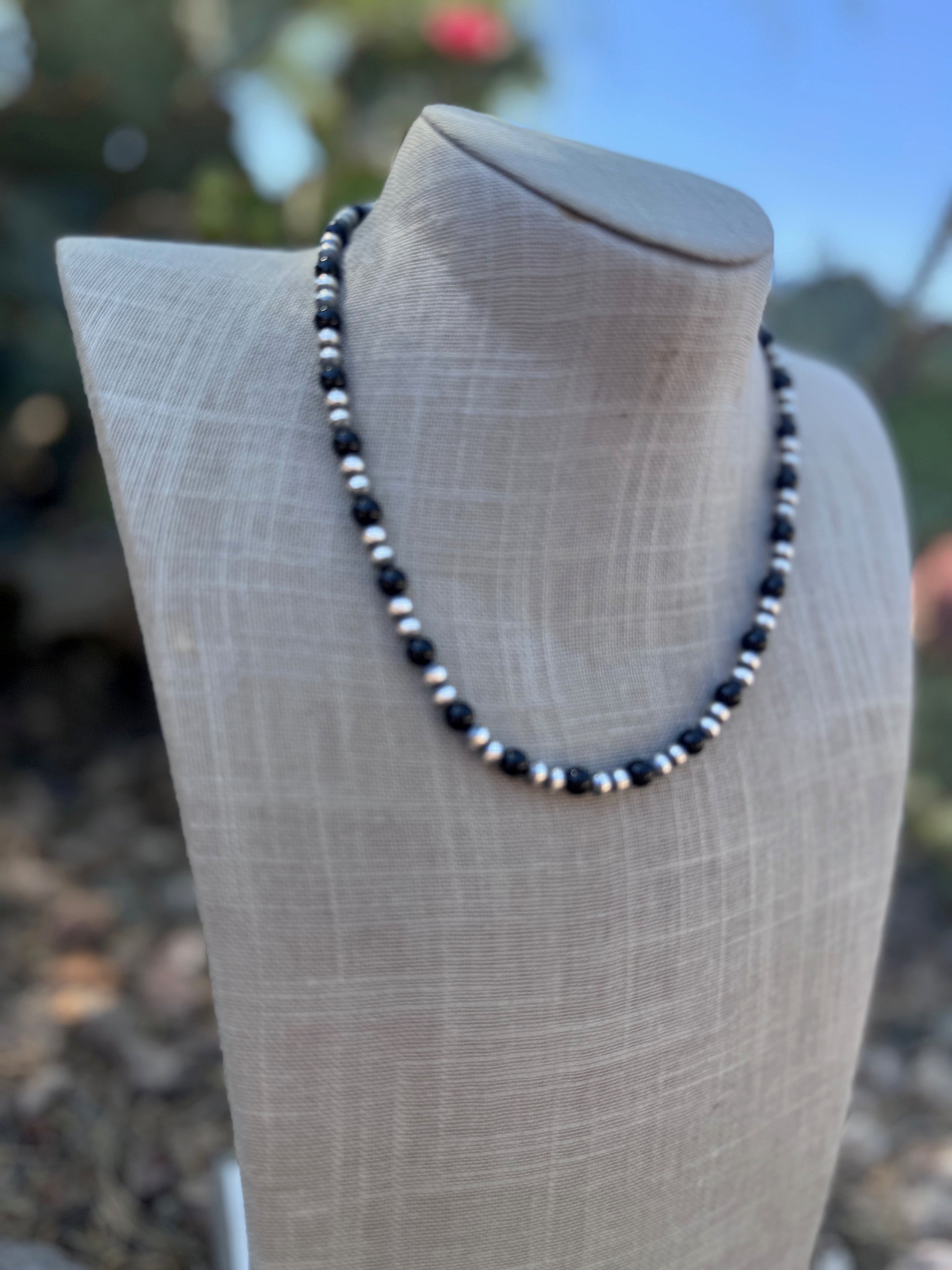 Handcrafted Sterling Silver Pearl & Black Onyx 5-6mm Beaded 18" Necklace