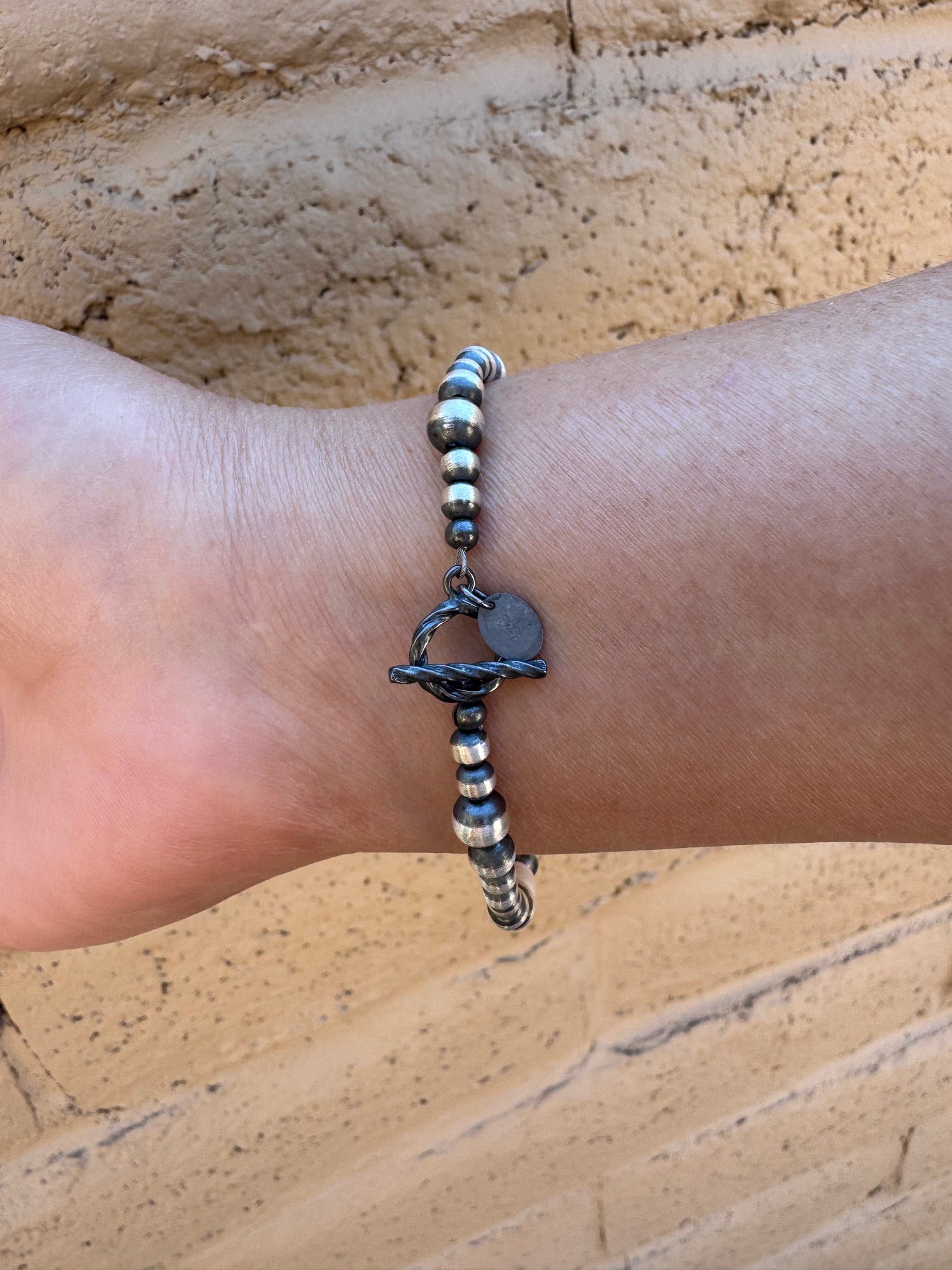 Handcrafted Pink Conch & Sterling Silver 4-6mm Beaded Bracelet 7.5"