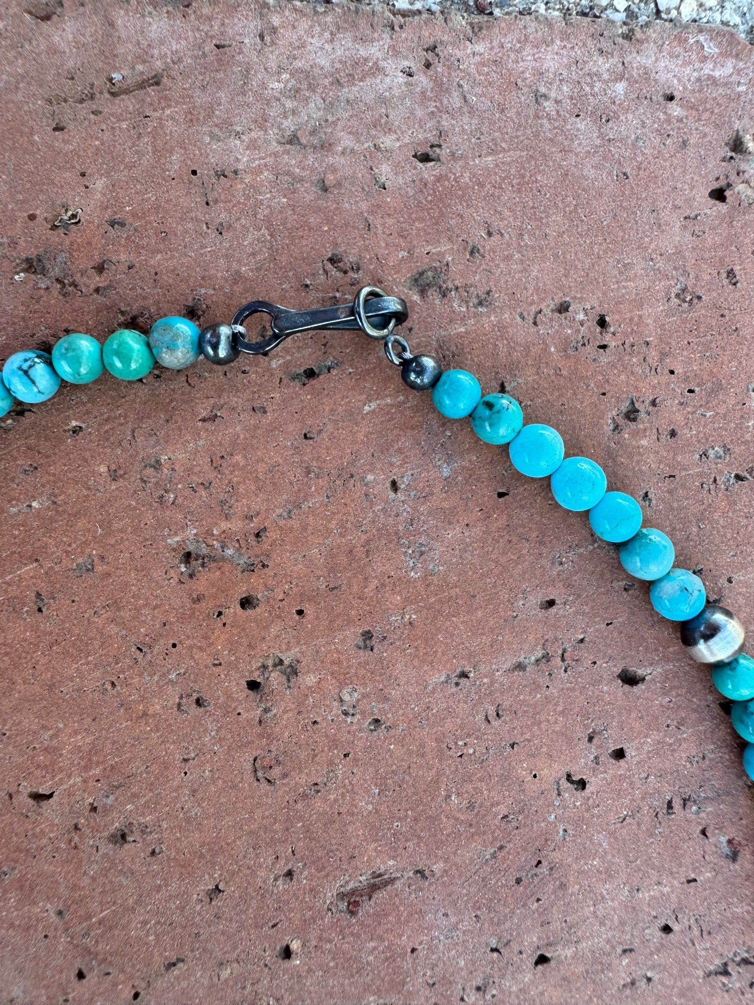 Handcrafted Kingman Turquoise & Sterling silver pearl 4-5mm Beaded Necklace 18"