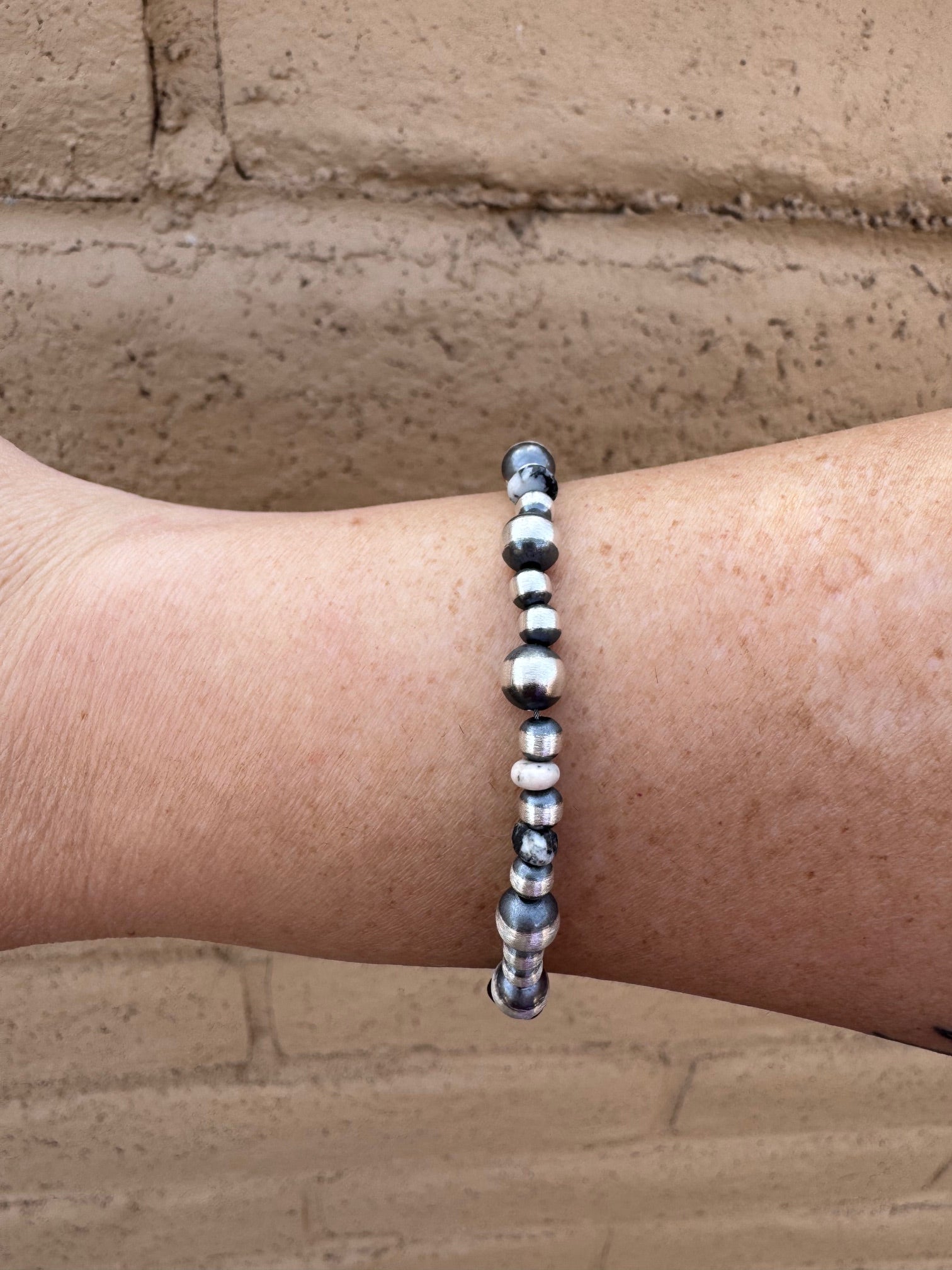 Handcrafted White Buffalo & Sterling Silver Pearl 4&6mm Beaded Bracelet 7.5"