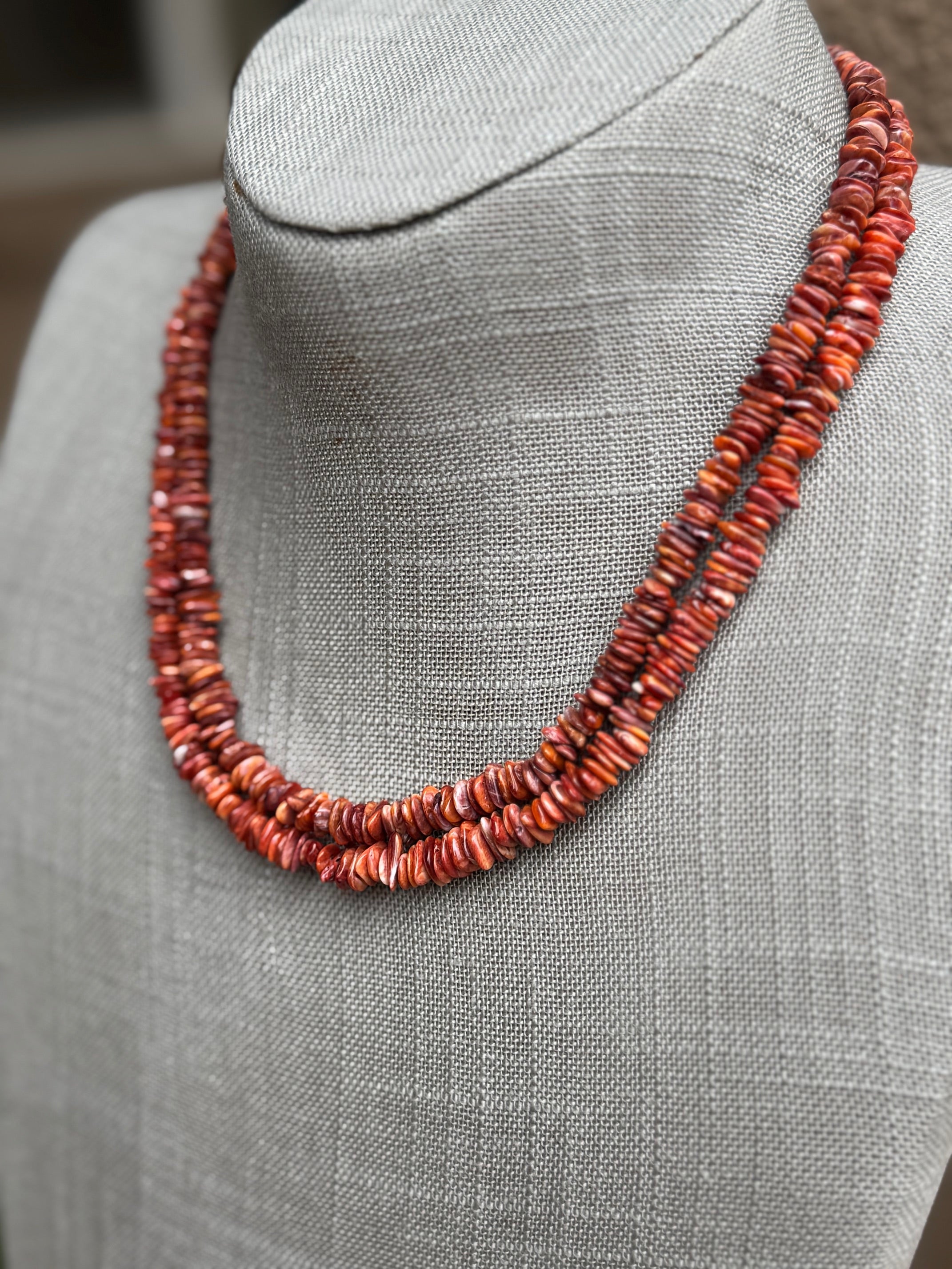 Handcrafted Red Spiny Oyster Beaded Necklace 18"