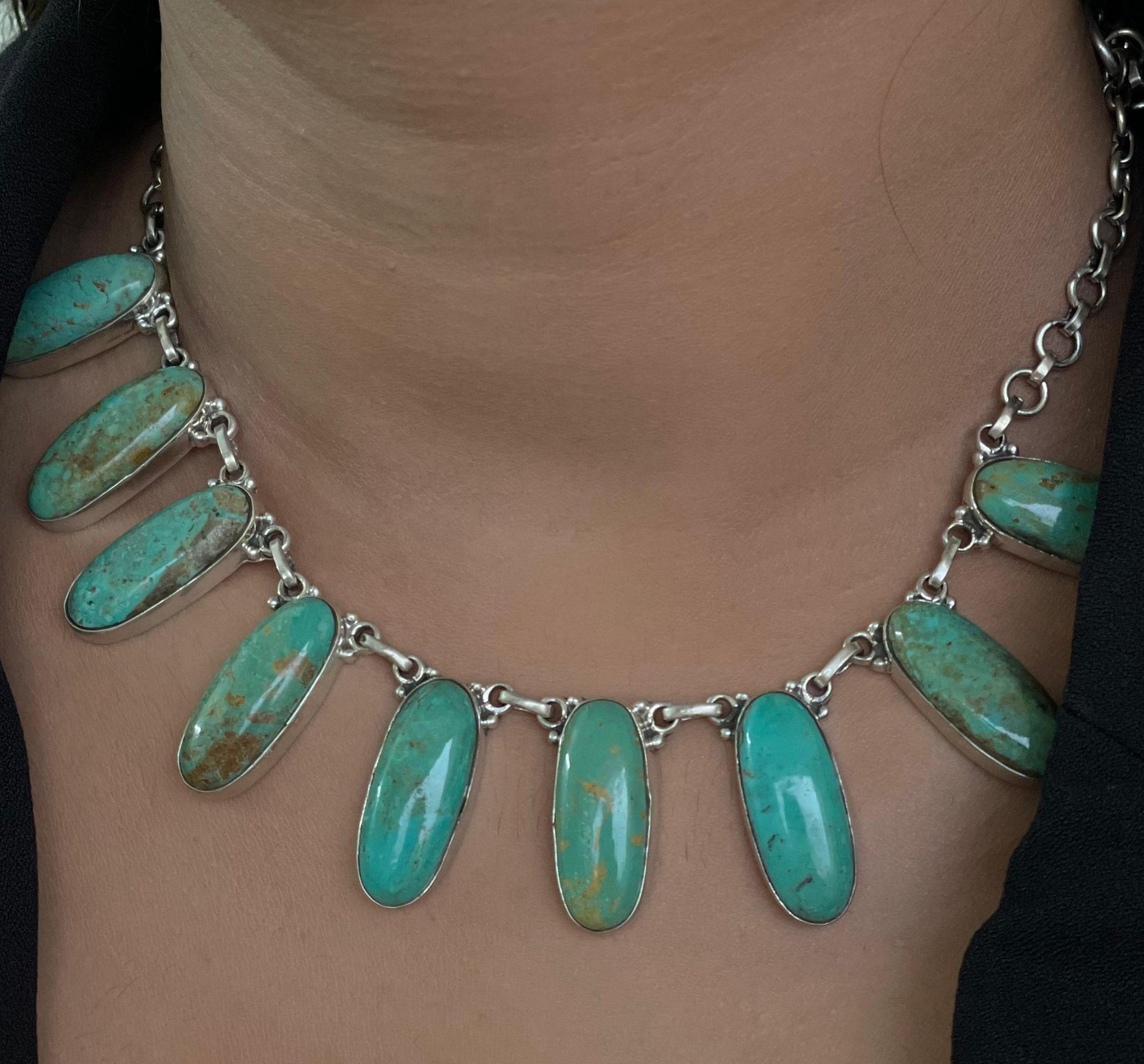Handmade Sterling Silver Royston Turquoise Choker Necklace with Signed Nizhoni (1)