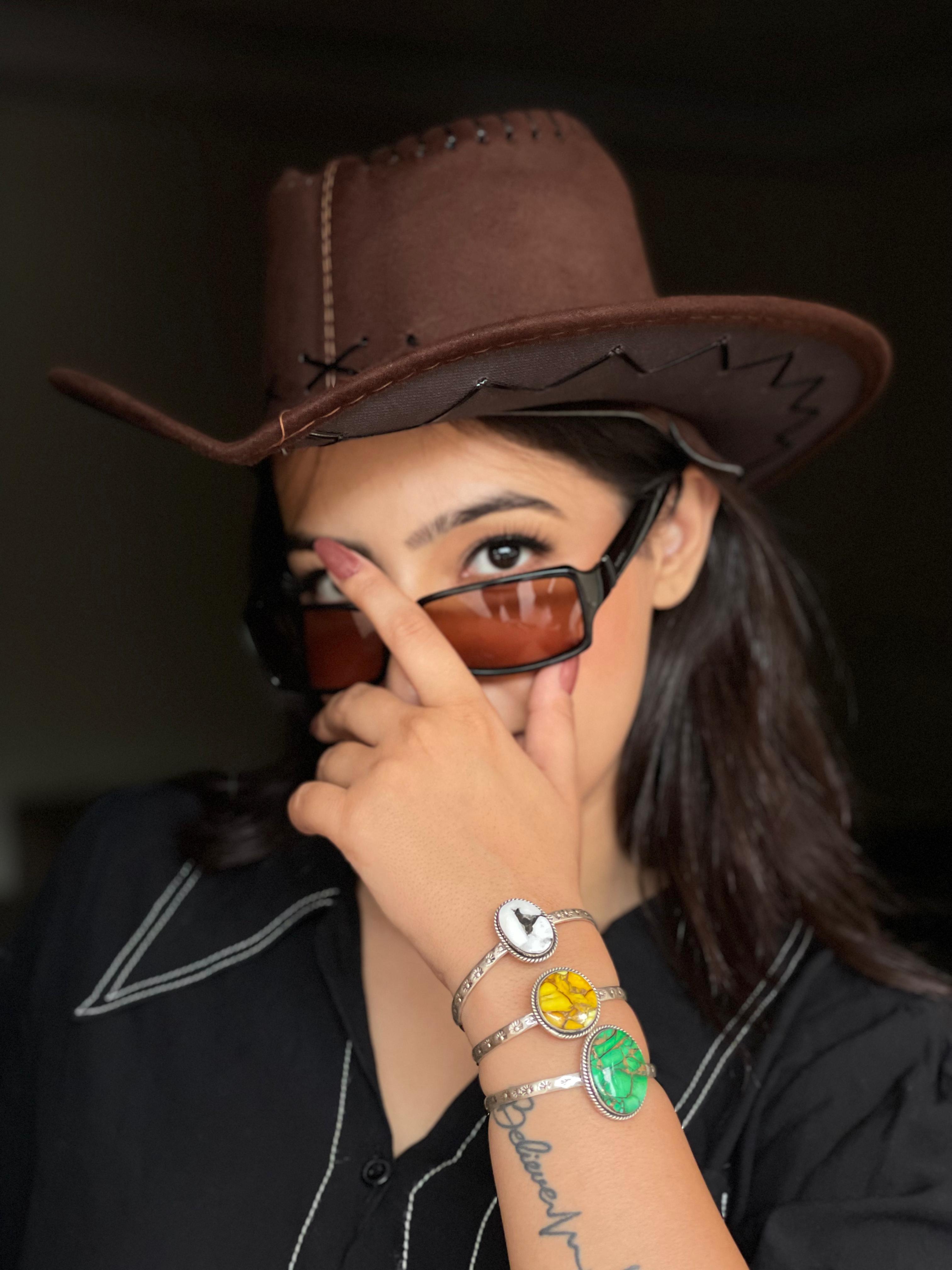 Handmade Sterling Silver Multi Stone Bracelet with Signed Nizhoni (3)