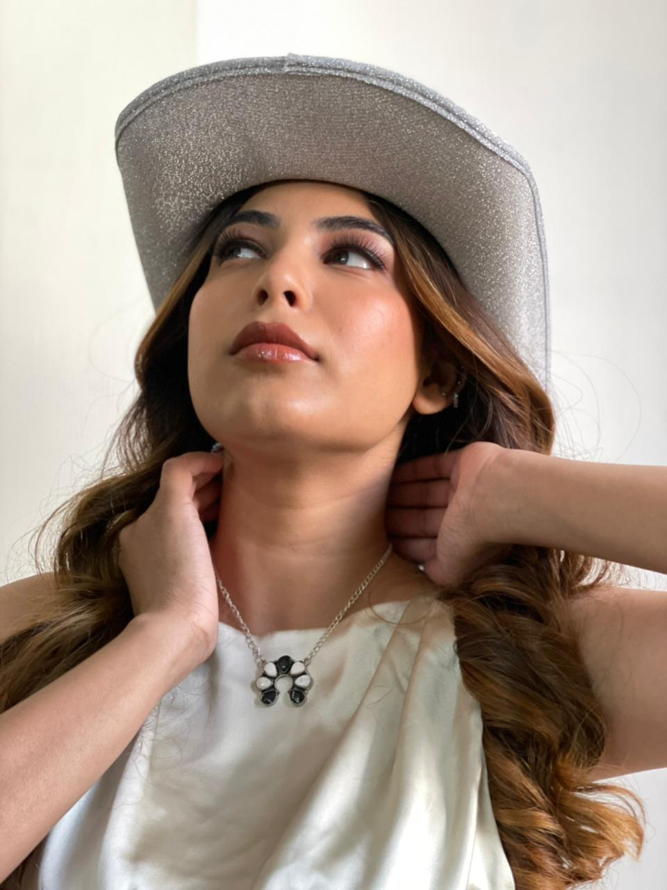 Handmade Sterling Silver White Buffalo Necklace "Signed Nizhoni"