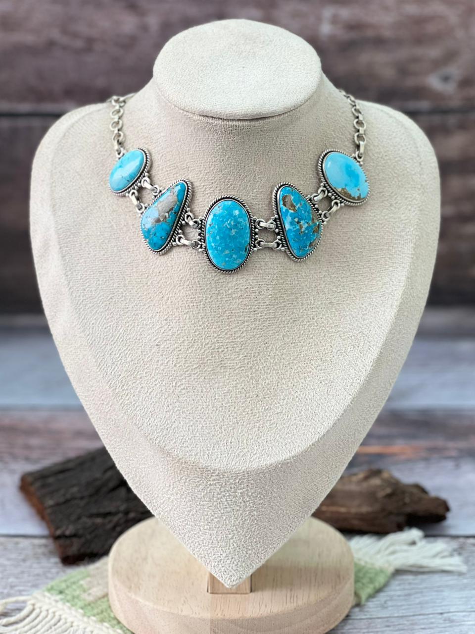 Handmade Sterling Silver Sierra Bella Choker Necklace "Signed Nizhoni"