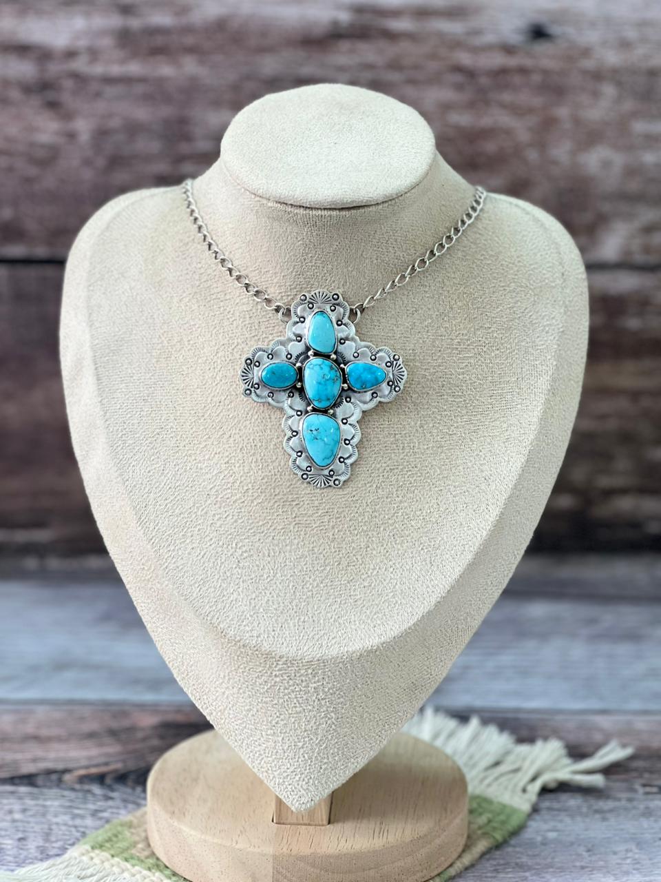 Handmade Sterling Silver Sierra Bella Necklace "Signed Nizhoni"