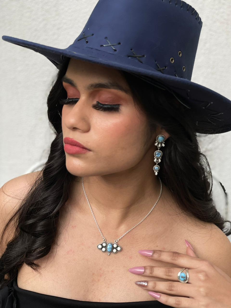 Handmade Sterling Silver Golden Hills with White Collection Necklace "Signed Nizhoni"