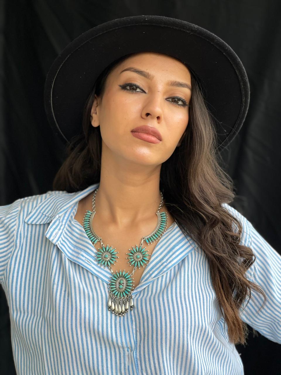 Handmade Sterling Silver Needle Collection: Kingman Turquoise Necklace "Signed Nizhoni"