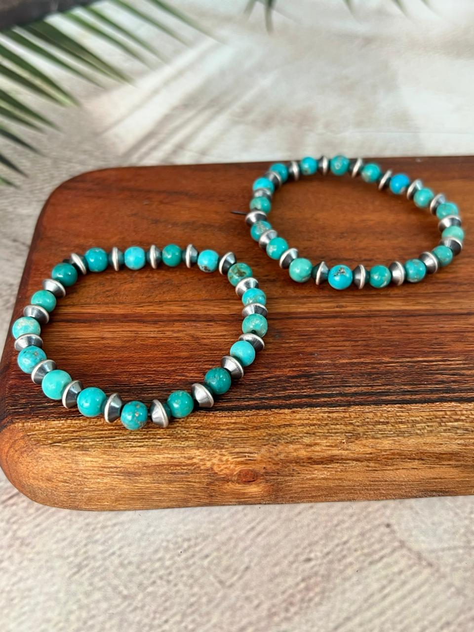 Handmade Sterling Silver Kingman Turquoise Stretchy Beaded Bracelet