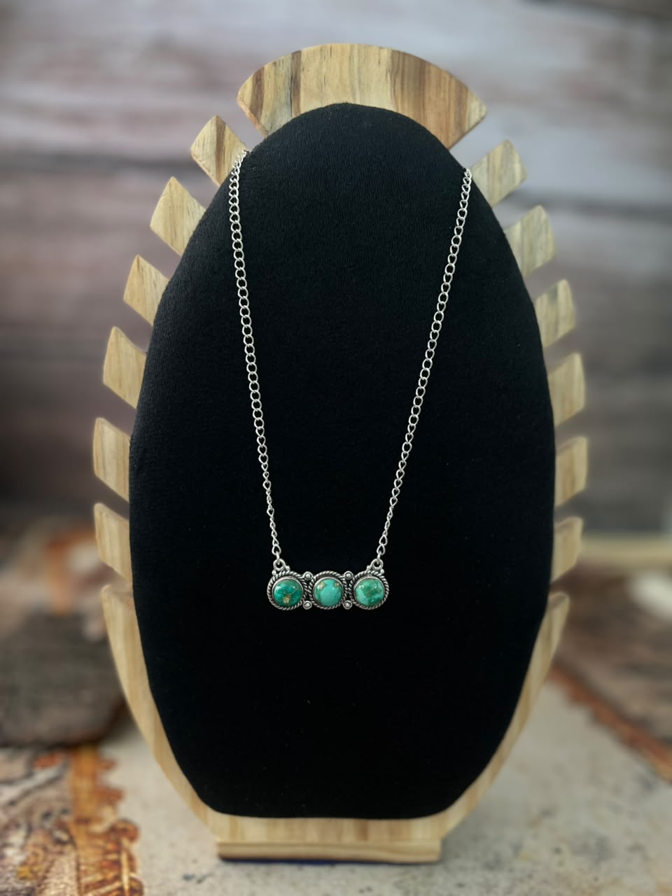 Handmade Sterling Silver Emerald Valley Turquoise Collection: Necklace Signed Nizhoni