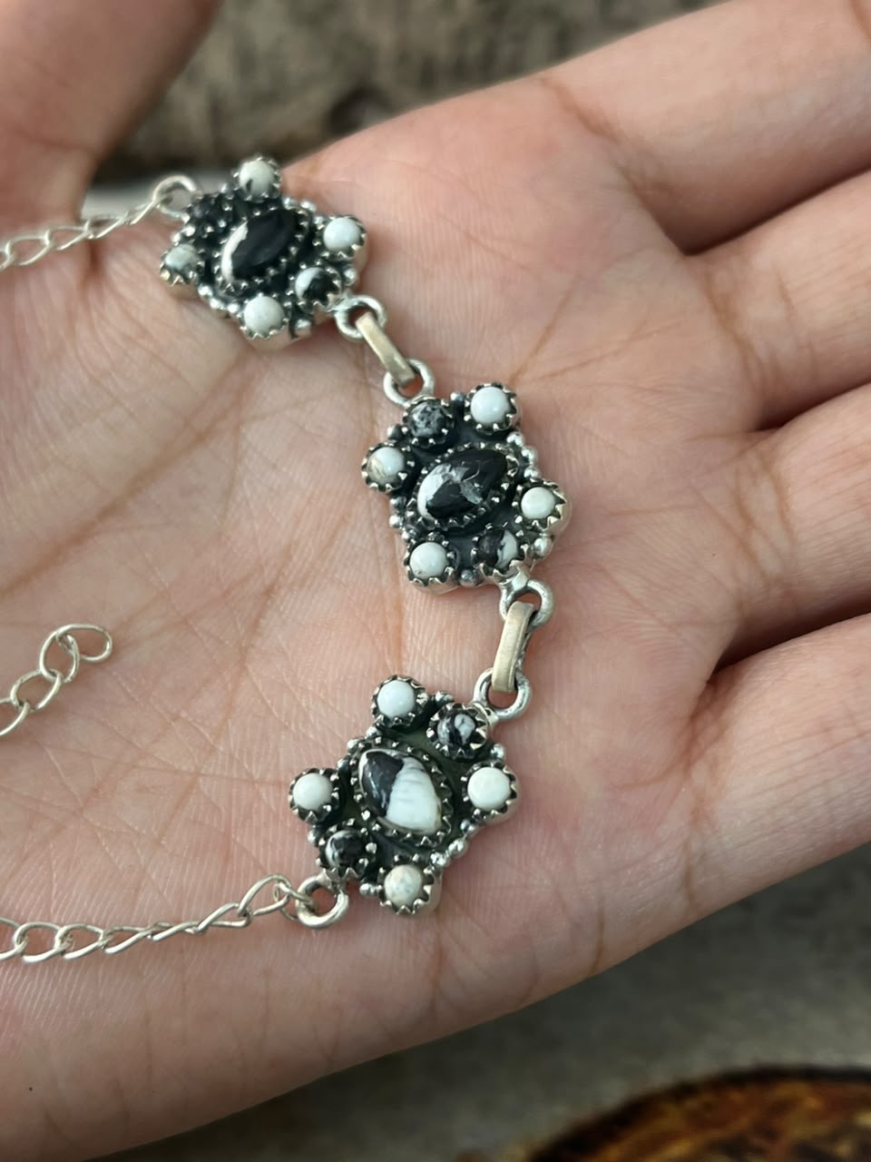 Handmade Sterling Silver White Buffalo Chain Bracelet Signed Nizhoni