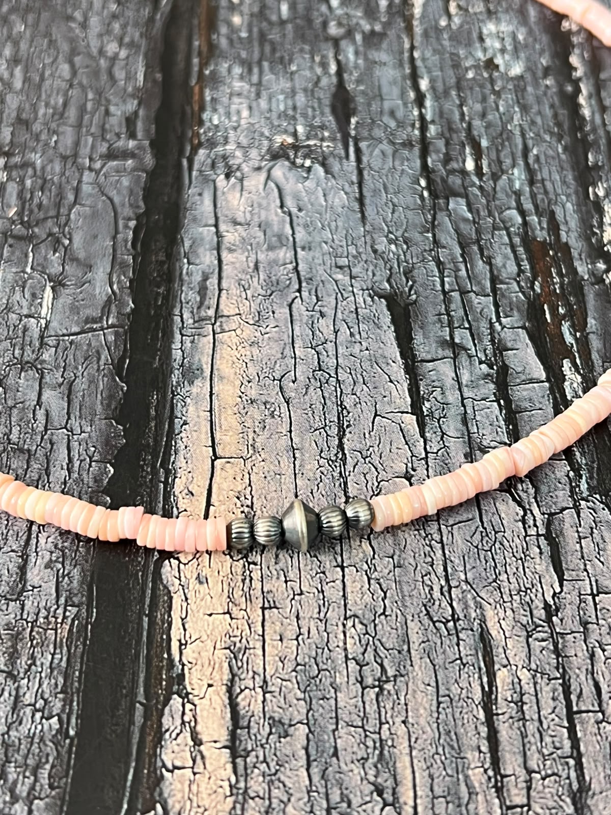 Handmade Sterling Silver Queen Pink Conch Collection: Beaded Necklace Signed Nizhoni (6)