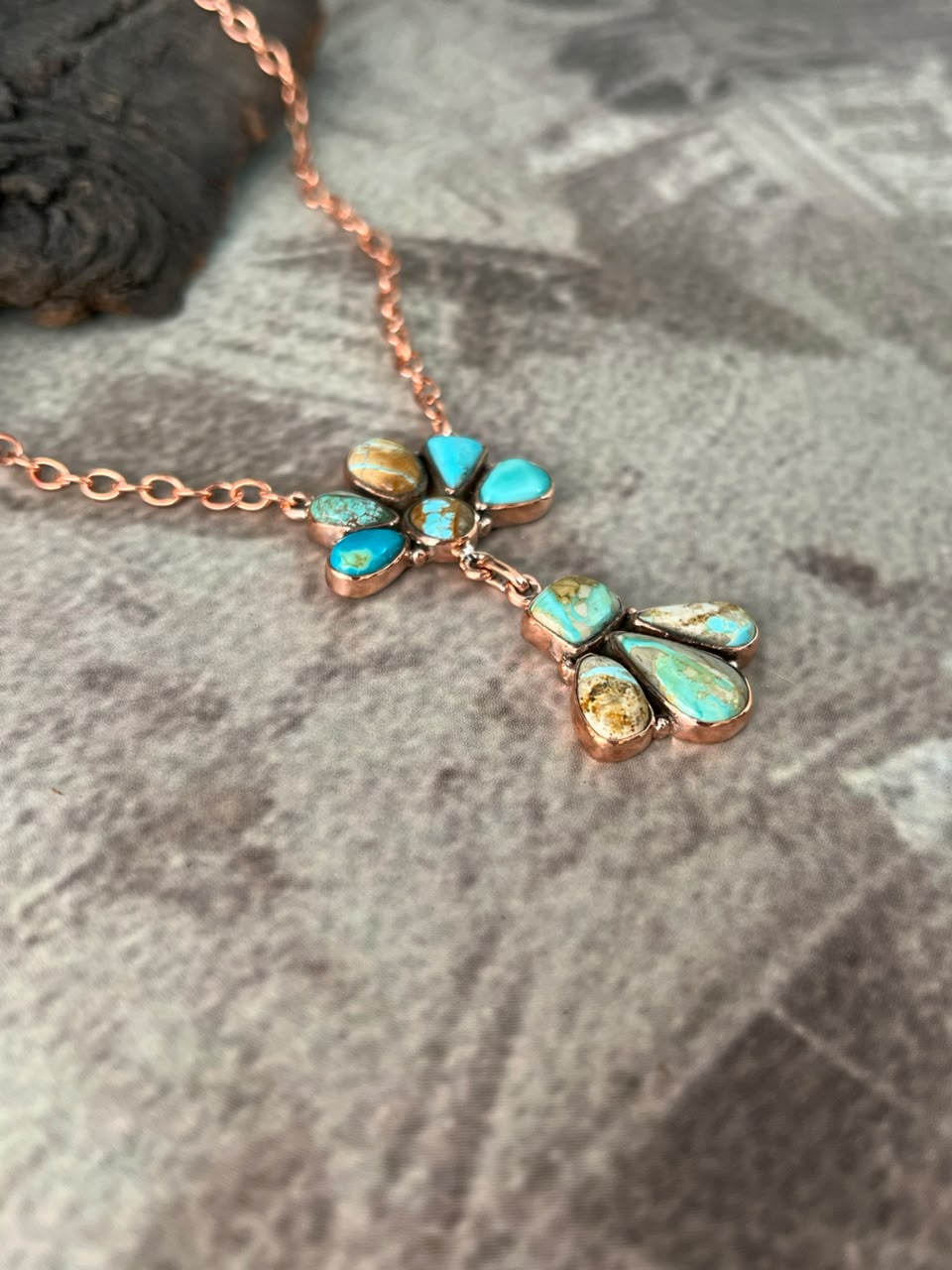 Handmade Royston Turquoise Copper Collection: Necklace Signed Nizhoni