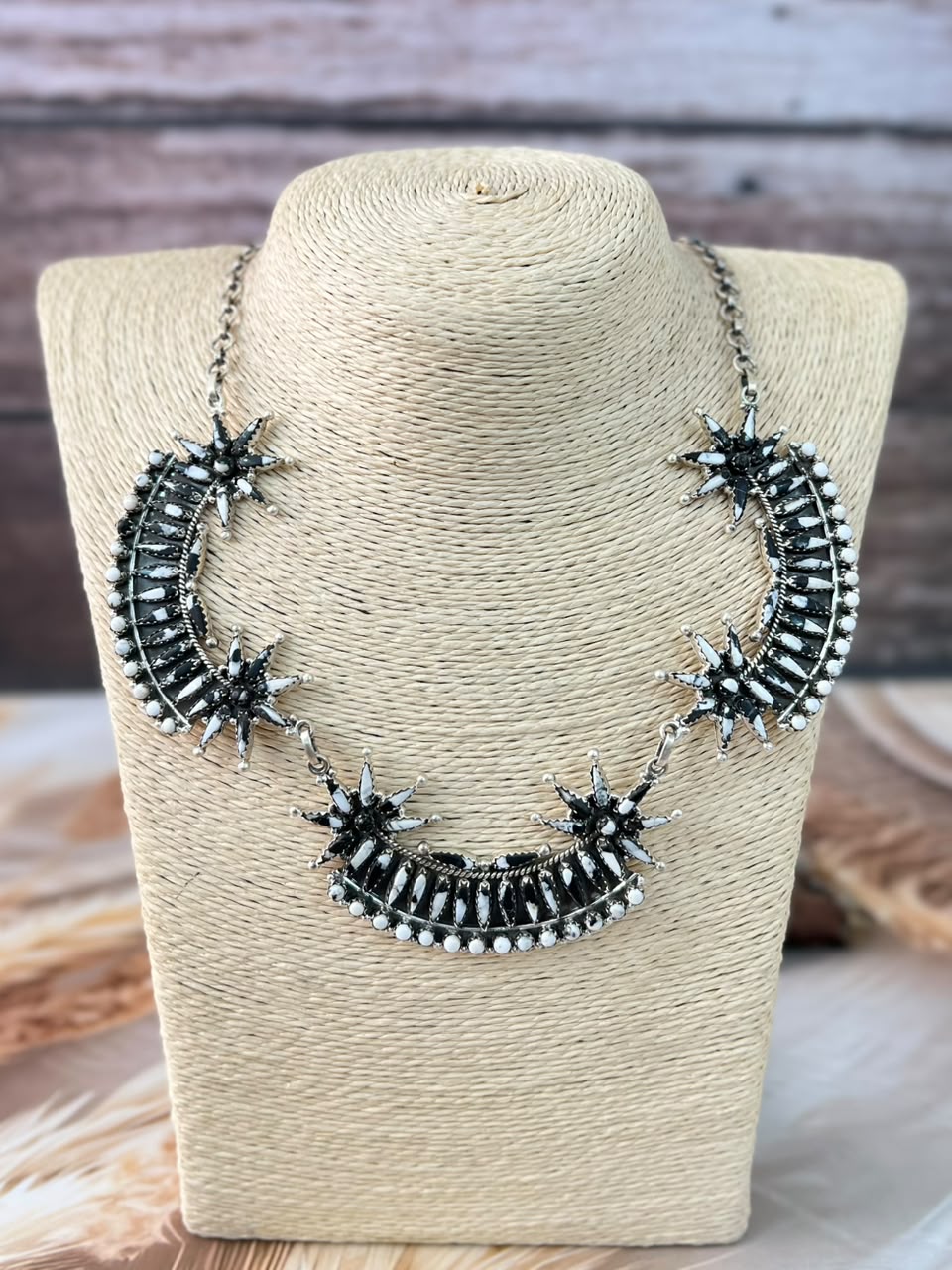 Handmade Sterling Silver White Buffalo Necklace Signed Nizhoni