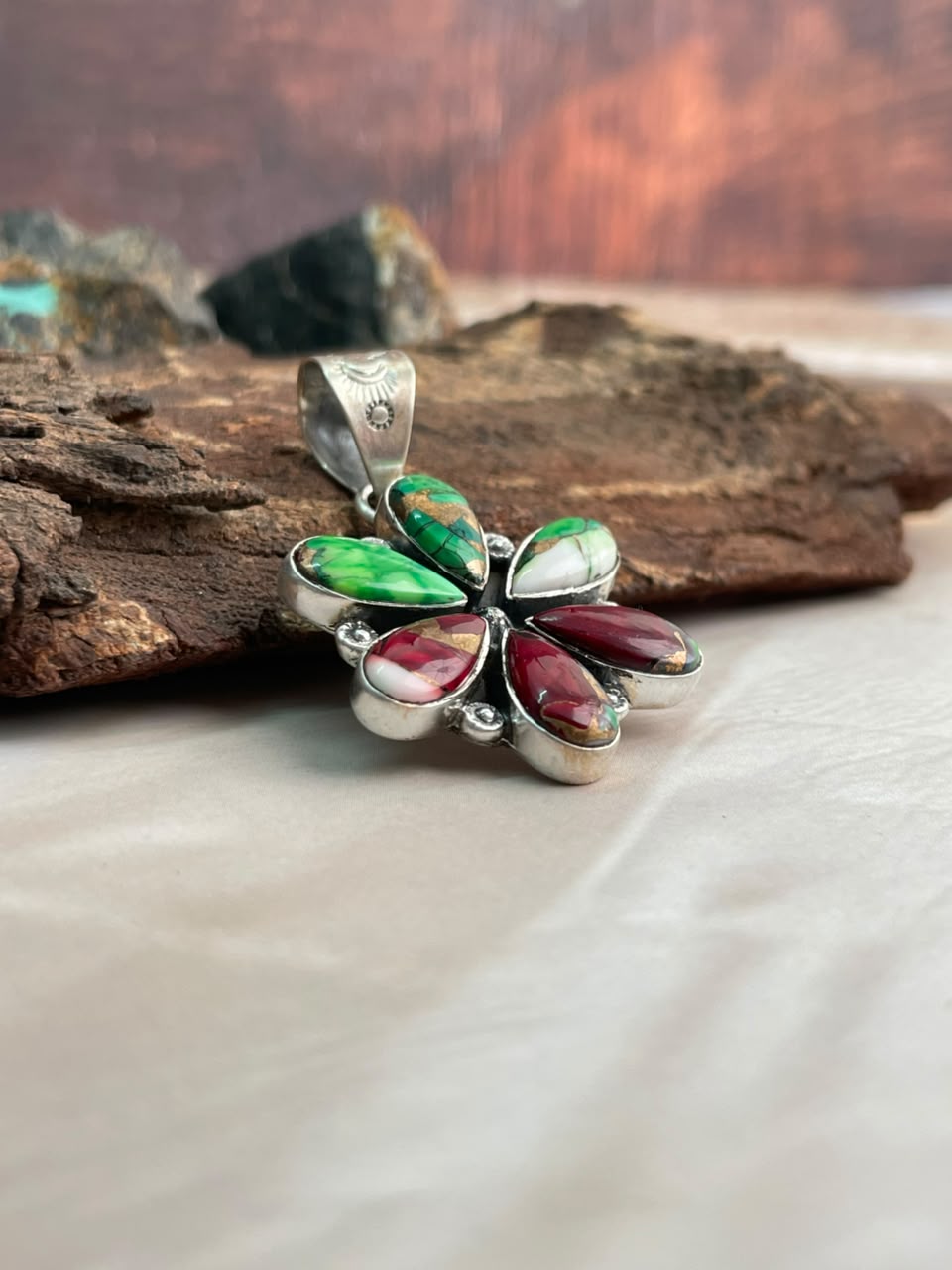 Handmade Sterling Silver Christmas Dahlia Collection: Pendant Signed Nizhoni