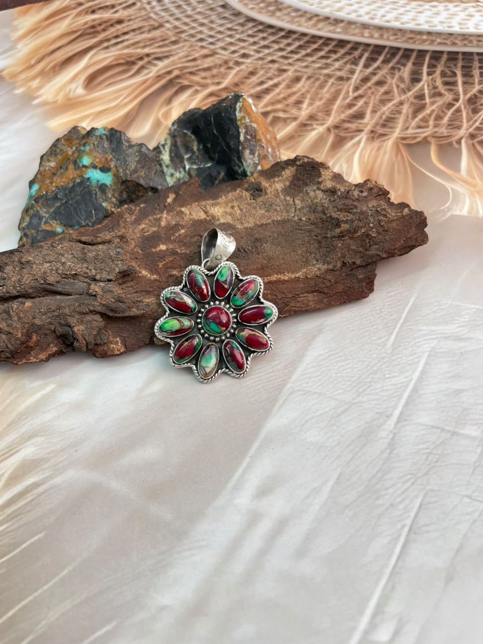 Handmade Sterling Silver Christmas Dahlia Collection: Pendant Signed Nizhoni
