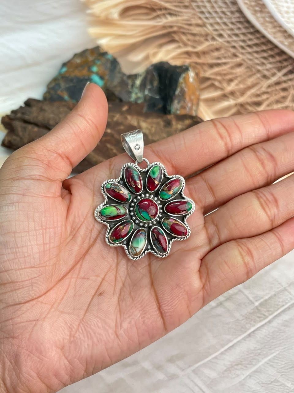 Handmade Sterling Silver Christmas Dahlia Collection: Pendant Signed Nizhoni