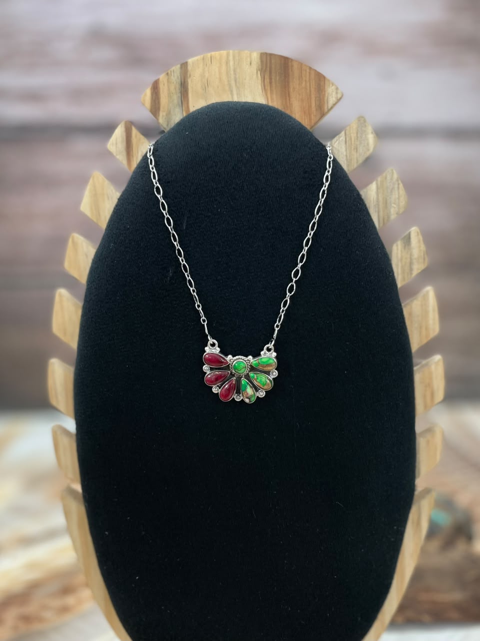 Handmade Sterling Silver Christmas Dahlia Collection: Necklace Signed Nizhoni