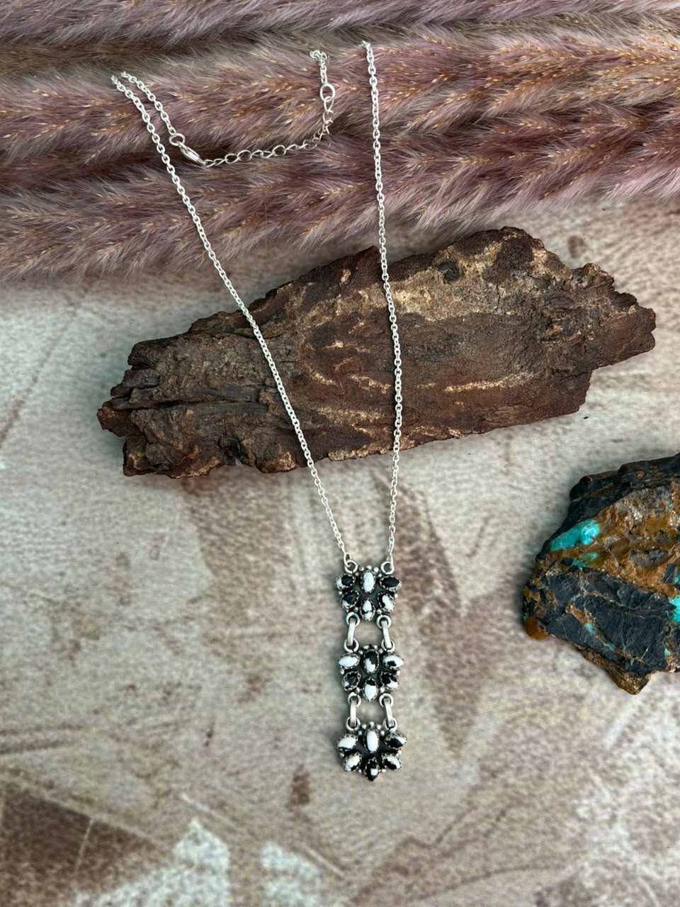 Handmade Sterling Silver White Buffalo Necklace Signed Nizhoni