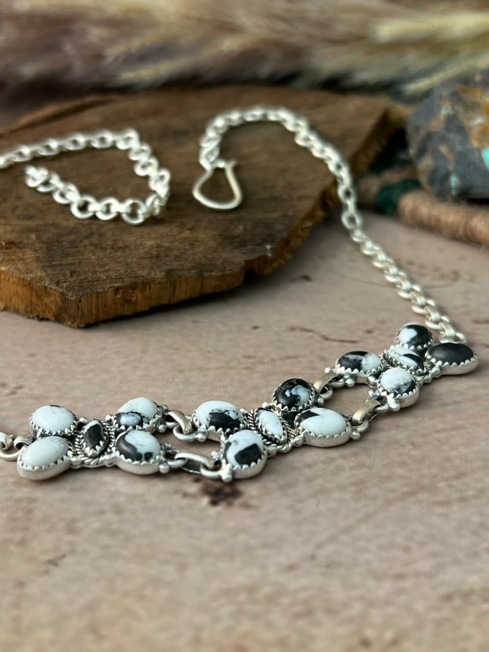 Handmade Sterling Silver White Buffalo Choker Necklace Signed Nizhoni