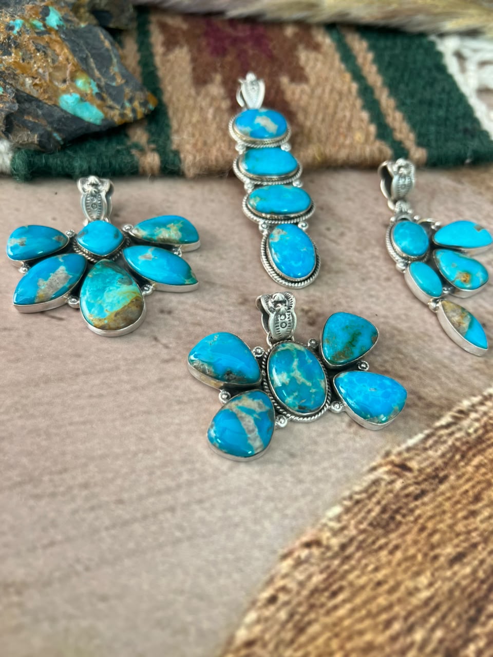 Handmade Sterling Silver Hardy Pit Collection: Pendant Signed Nizhoni