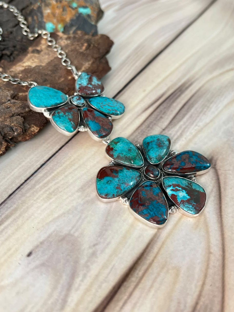 Handmade Sterling Silver Gem Silica Collection: Necklace Signed Nizhoni