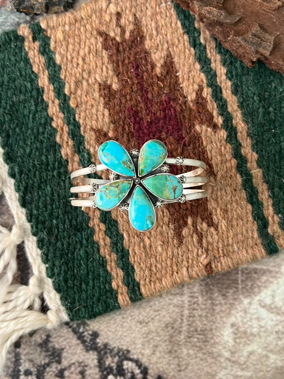 Handmade Sterling Silver Kingman Turquoise Cuff Bracelet Signed Nizhoni (5)