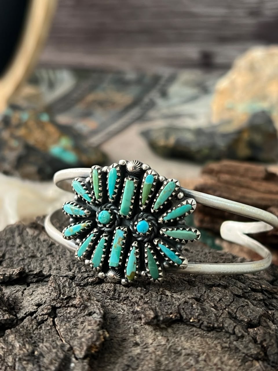 Handmade Sterling Silver Kingman Turquoise Cuff Bracelet Signed Nizhoni (2)