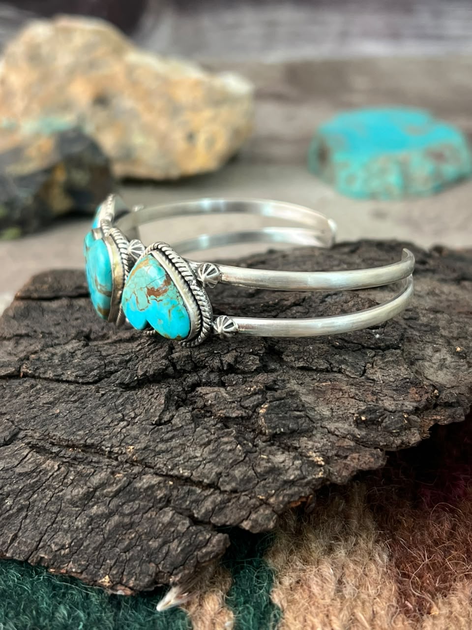 Handmade Sterling Silver Kingman Turquoise Cuff Heart Bracelet Signed Nizhoni (1)