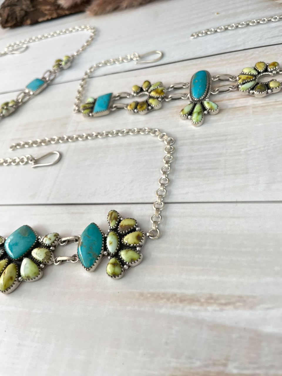 Handmade Sterling Silver Tyrone with Palomino Turquoise Choker Necklace Signed Nizhoni (9)