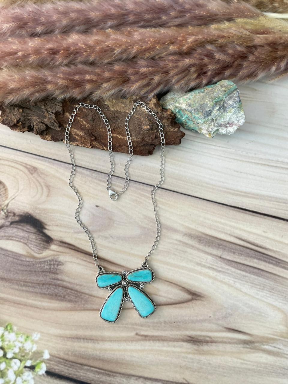 Handmade Sterling Silver Green Kingman Turquoise Collection: Necklace Signed Nizhoni