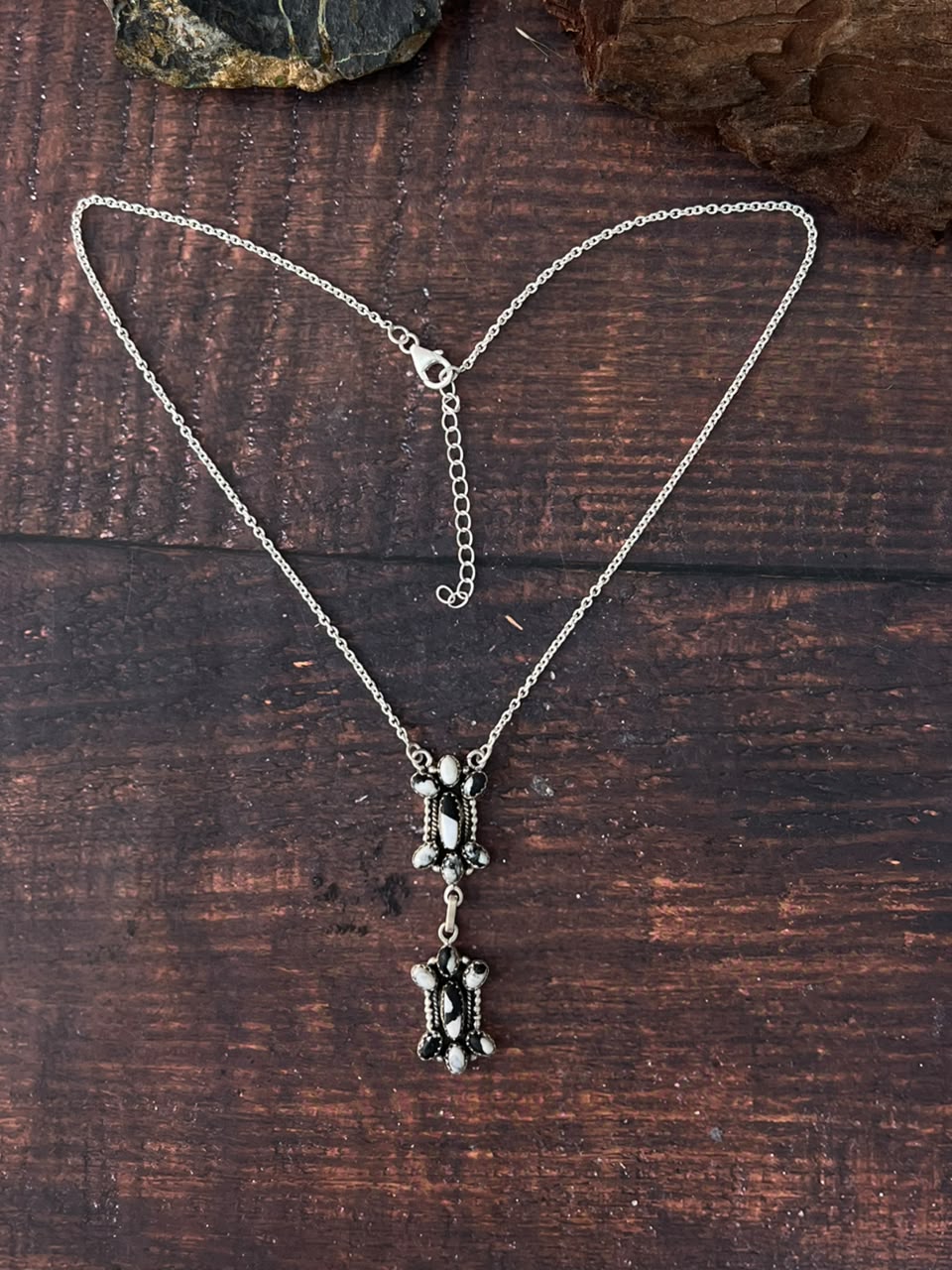 Handmade Sterling Silver White Buffalo Necklace Signed Nizhoni