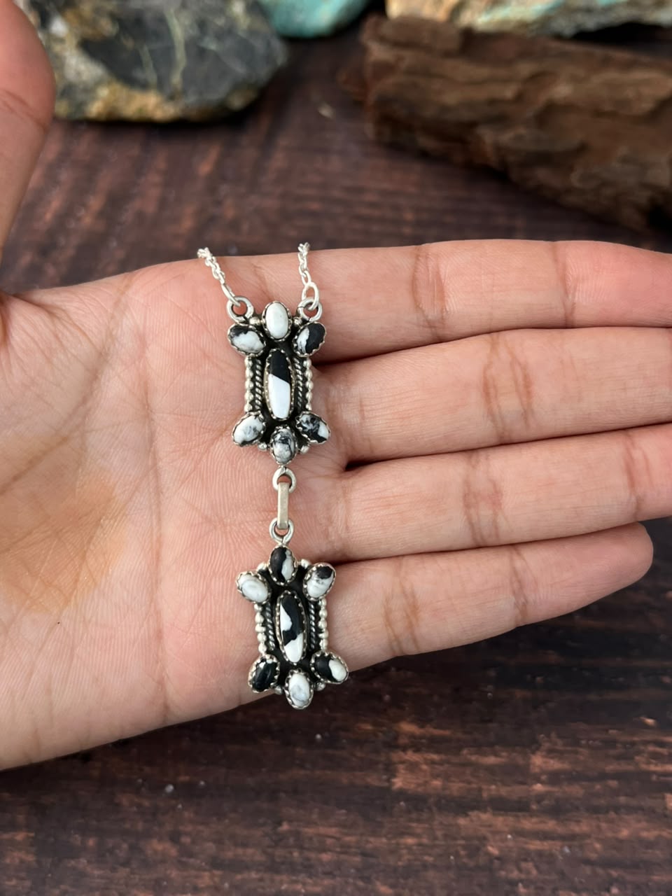 Handmade Sterling Silver White Buffalo Necklace Signed Nizhoni