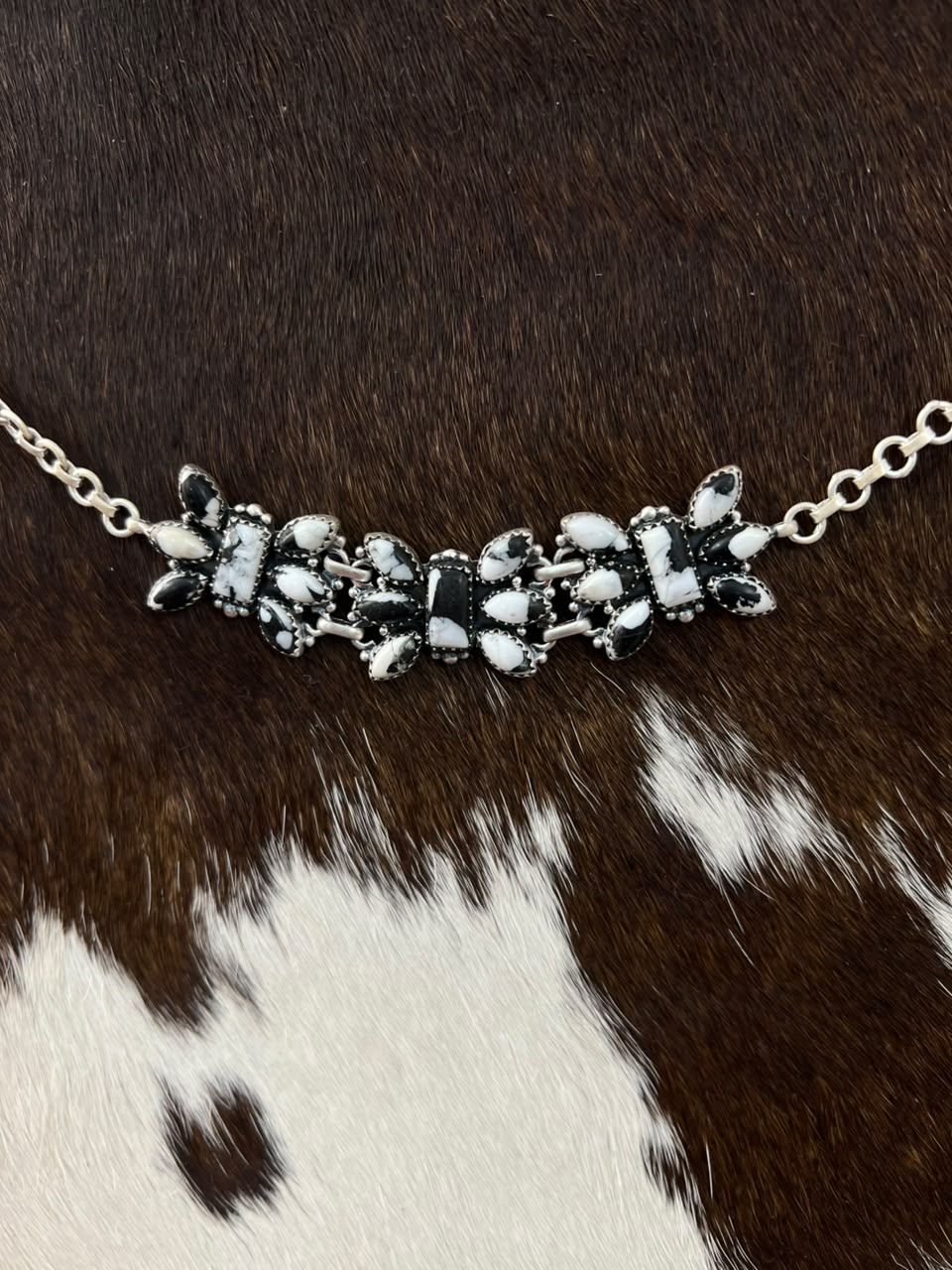 Handmade Sterling Silver White Buffalo Choker Necklace Signed Nizhoni