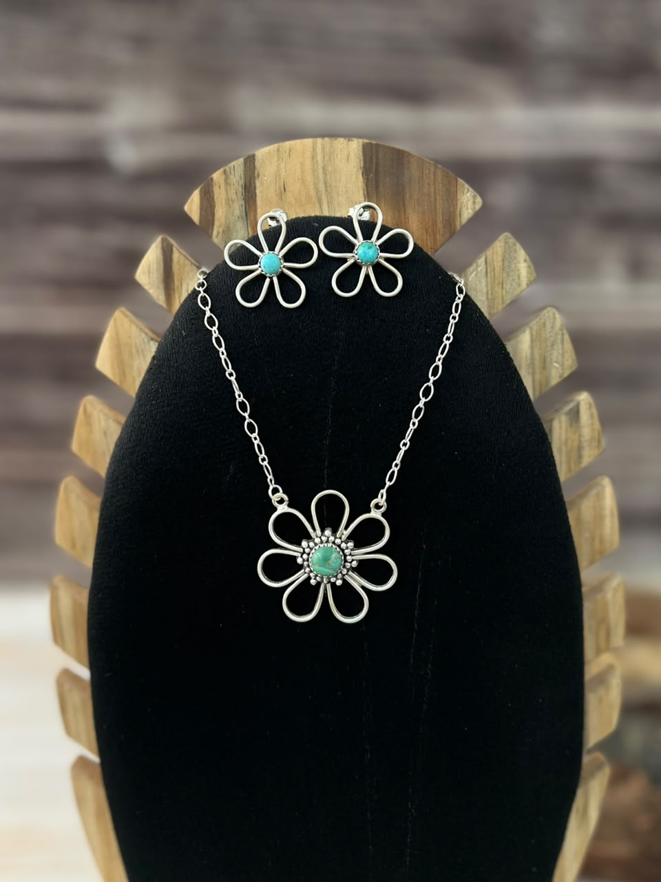 Handmade Sterling Silver Kingman Turquoise Necklace and Earrings Set Signed Nizhoni