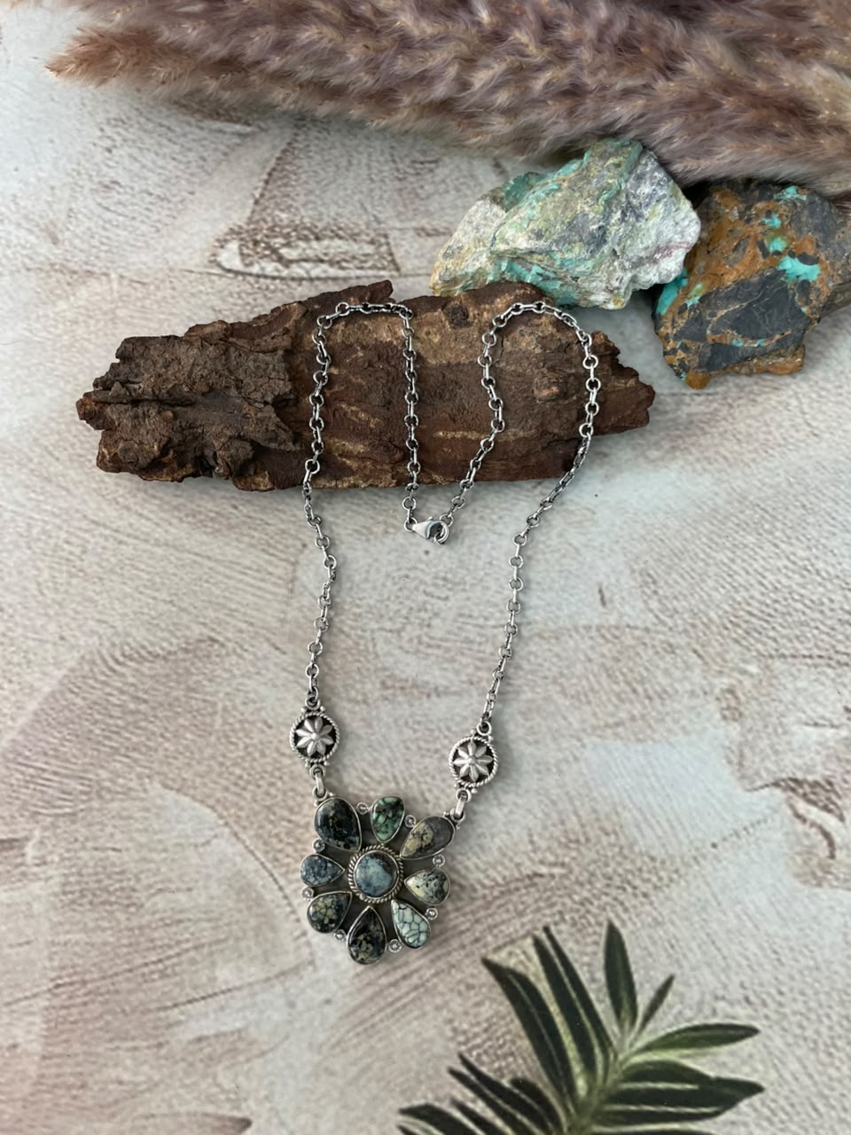 Handmade Sterling Silver Colina Verde Variscite Collection: Necklace Signed Nizhoni