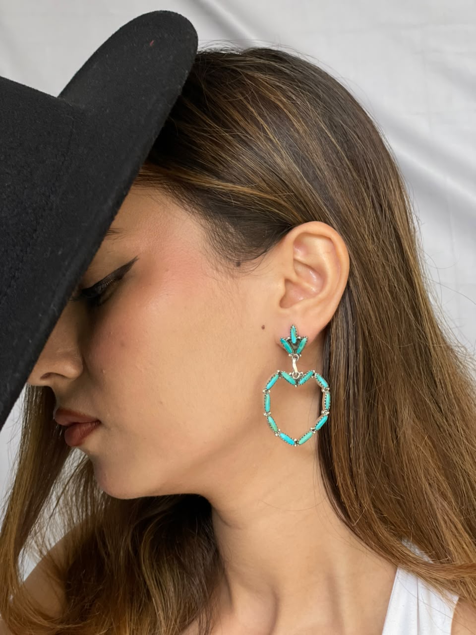 Handmade Sterling Silver Kingman Turquoise Post Dangle Heart Earrings Signed Nizhoni