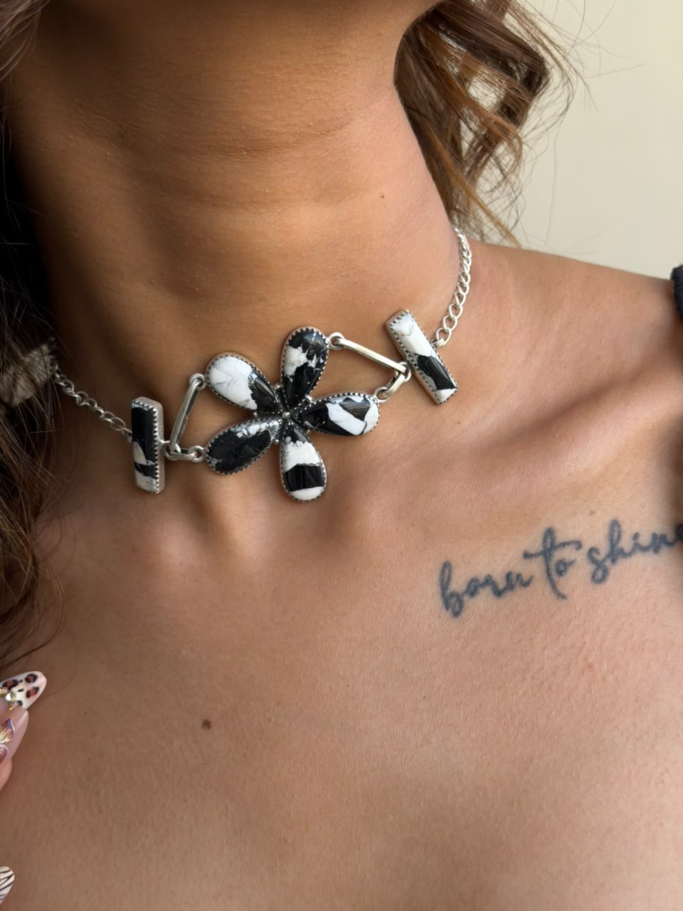 Handmade Sterling Silver White Buffalo Choker Necklace Signed Nizhoni