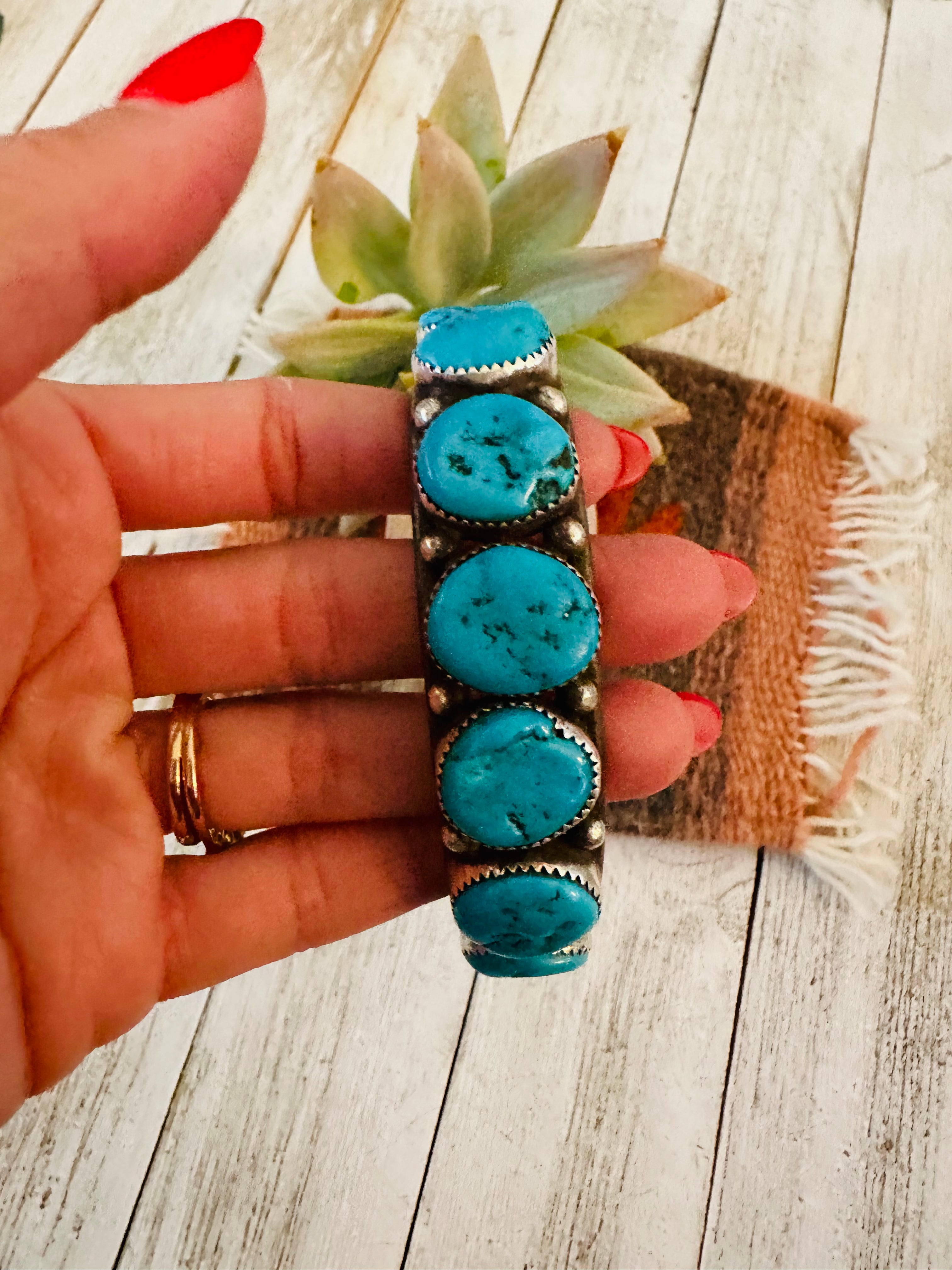 Navajo Old Pawn Vintage Kingman Turquoise & Sterling Silver Cuff Bracelet /