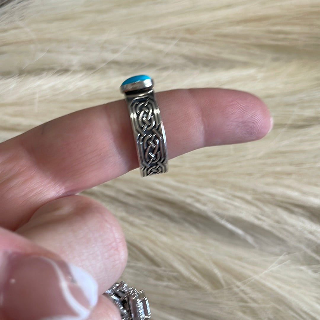 “Twisted Wire” Handcrafted Turquoise & Sterling Silver Ring Signed